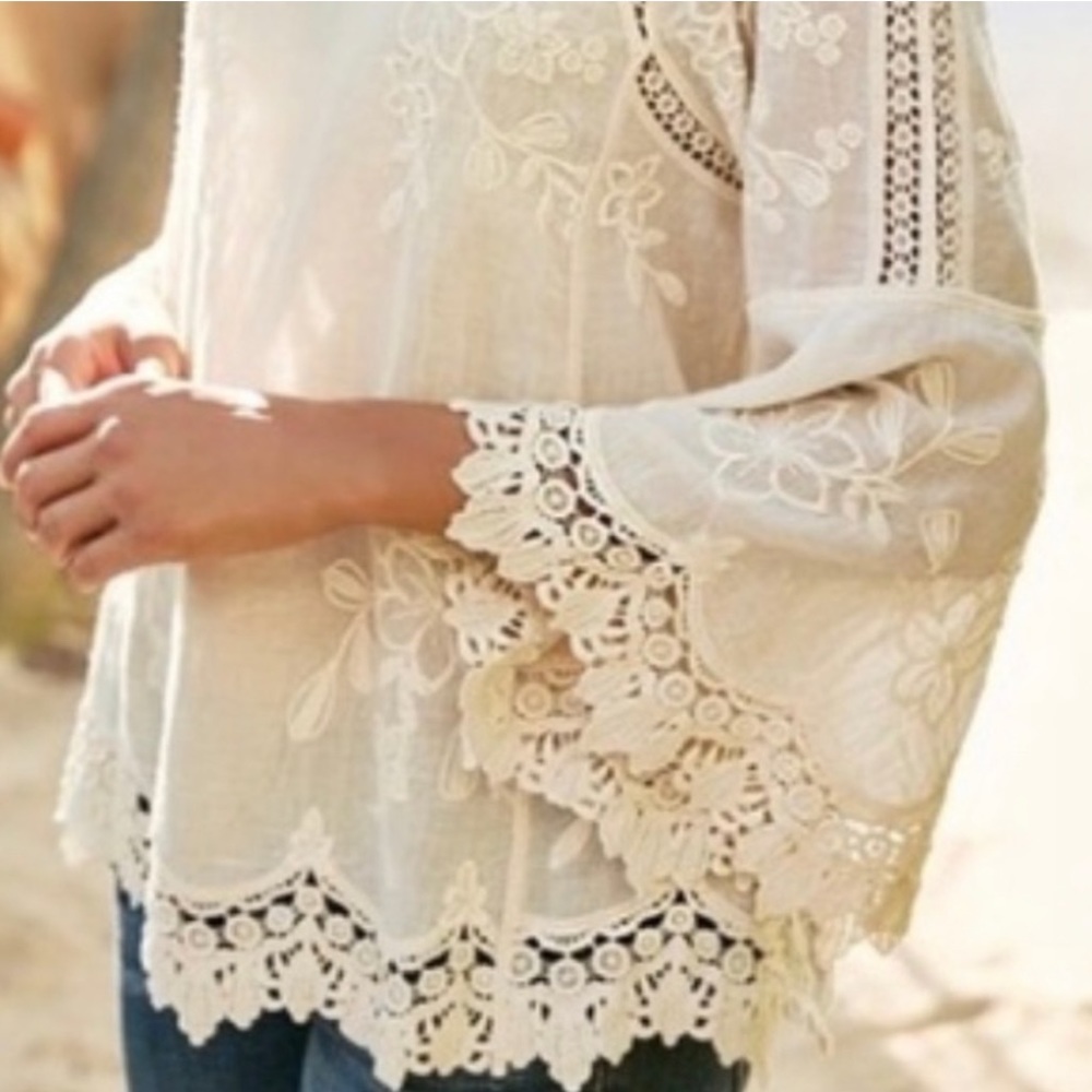 SOFT SURROUNDINGS Ivory Boho Romantique Crochet Tunic